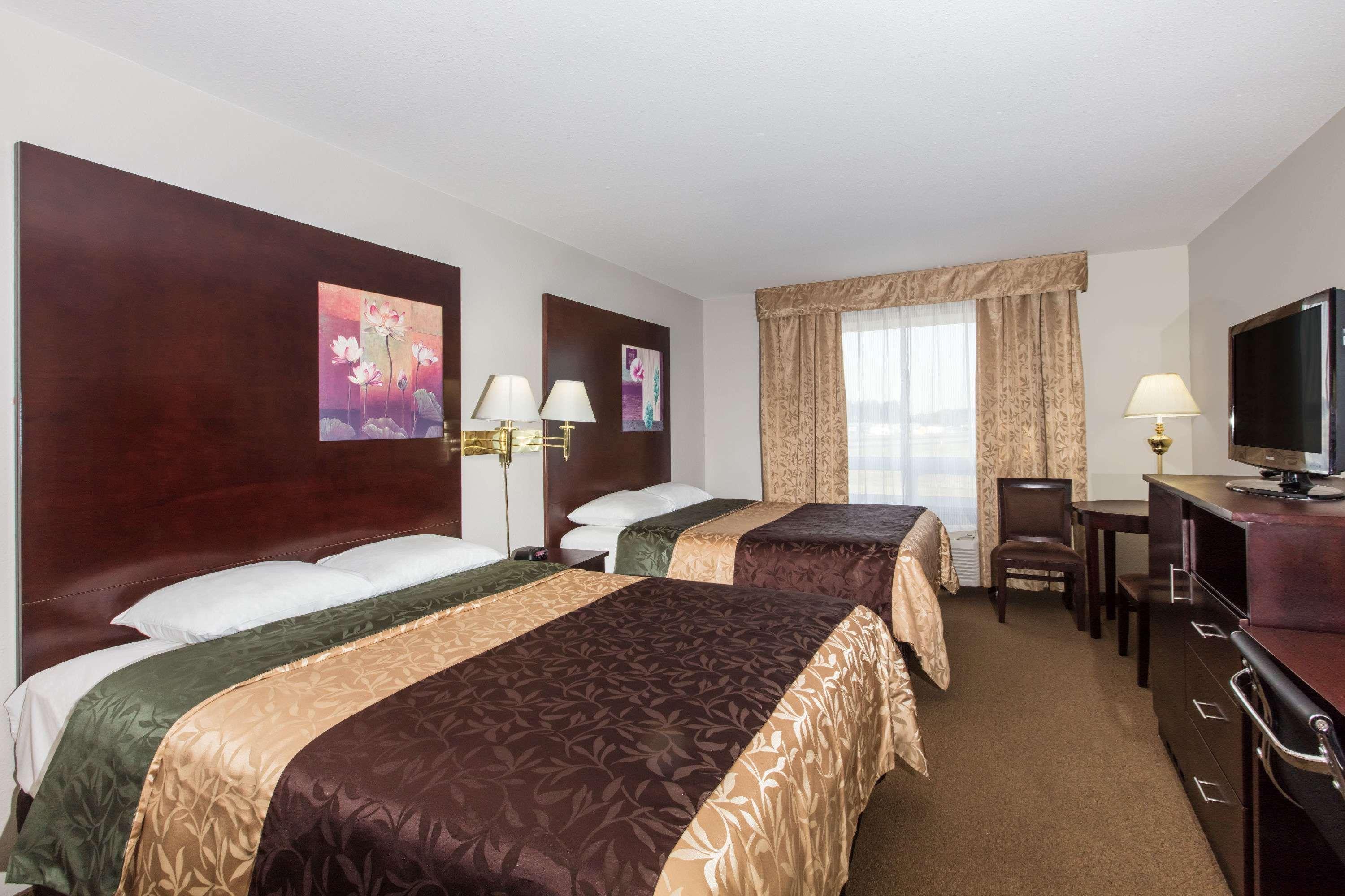 Super 8 By Wyndham Innisfail Eksteriør billede